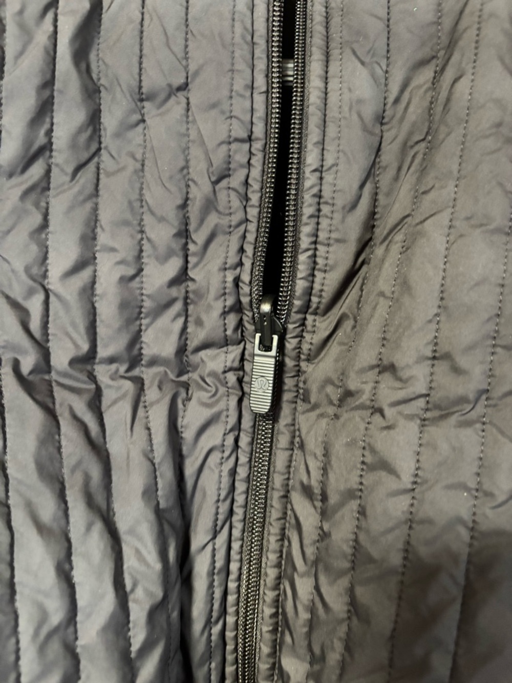 lululemon athletica Black Reversable Bomber Jacket Size 4 - Picture 9 of 10